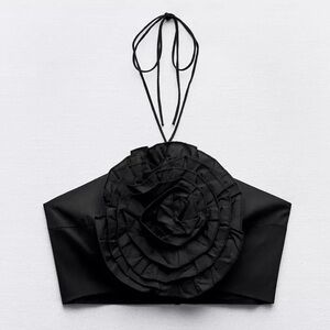 NEW WITH TAGS - ZARA TEXTURED FLOWER POPLIN HALTER TOP
